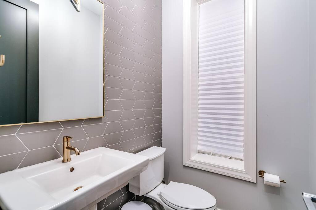 Immaculate Brand New Condo Downtown Chicago Exterior foto